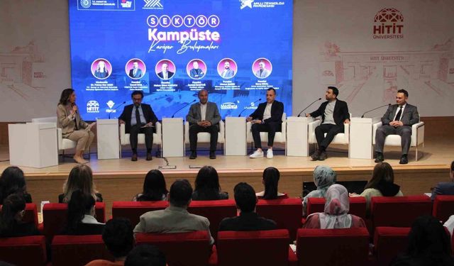 Hitit Üniversitesi'nde sektörün öncüleri öğrencilerle buluştu