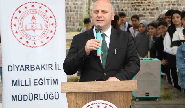 'Maarifin Kalbinde Marifetli Gençlik' Fuarı'na yoğun ilgi
