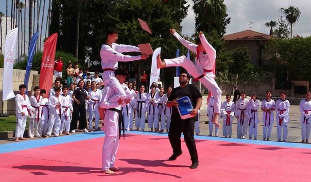 Mersin'de 19 Mayıs coşkusu Gençlik Haftası ile başladı