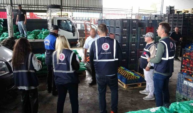 Mersin'de fahiş fiyata karşı hal denetimleri sürüyor