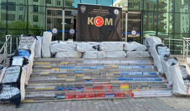 Şanlıurfa'da saman balyaları arasında 40 bin paket kaçak sigara ele geçirildi