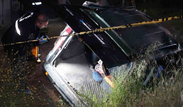 Şarampole devrilen araç hurdaya döndü: 1 ölü, 3 yaralı