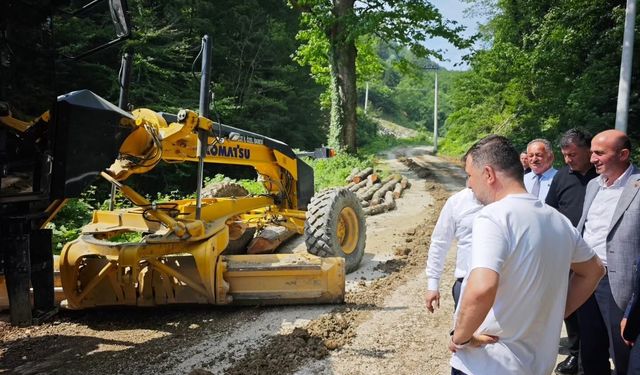 Kurukavak köyü yolu asfalta kavuşuyor
