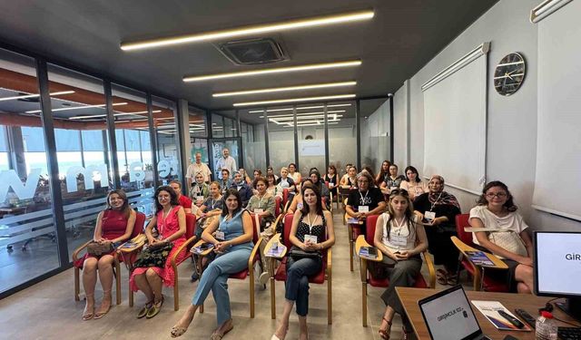 Kadın Girişimcilerin Geleceğine Yatırım: ‘Güçlü Kadın Güçlü Yarın’