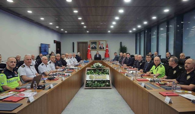 Bakan Çiftçi: 'Bu zirve, Türkiye'nin diplomatik ağırlığını, kurumsal kapasitesini, güvenlik tecrübesini ve ev sahipliğini bütün dünyaya göstereceği son derece önemli bir buluşmadır'