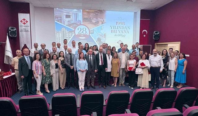 Başkent Adana Hastanesi 28. kuruluş yıl dönümünü kutladı