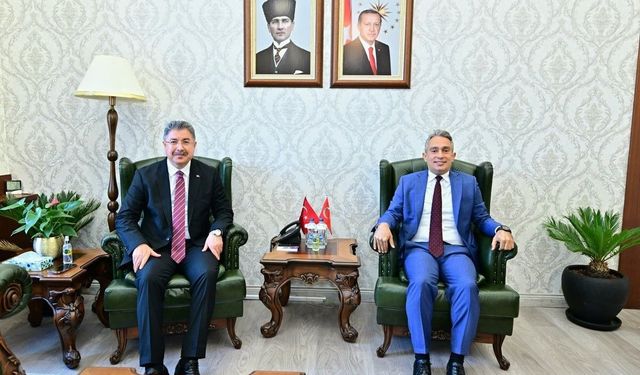 Eskişehir Cumhuriyet Başsavcılığına atanan Deniz, Vali Yılmaz'ı ziyaret etti