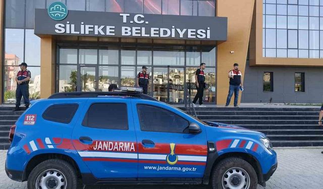 Silifke Belediyesine yönelik 'rüşvet' soruşturmasında tutuklu sayısı 10'a yükseldi