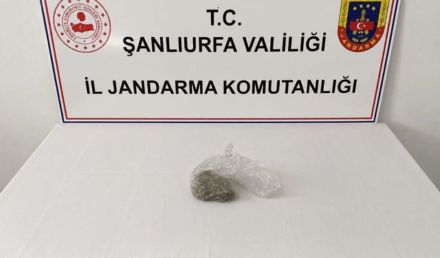 Uygulamada uyuşturucu, silah ve kaçak sigara ele geçirildi