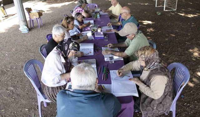 Mersin'de Alzheimer hastaları farkındalık etkinliğinde buluştu