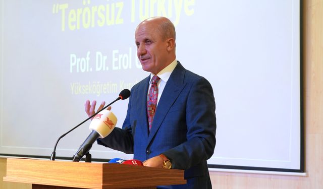 YÖK Başkanı Özvar'dan Sınav Yöntemi Konusunda Üniversitelere Çağrı