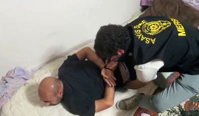 Mersin'de 79 ve 28 yıl hapis cezasıyla aranan 2 hükümlü yakalandı