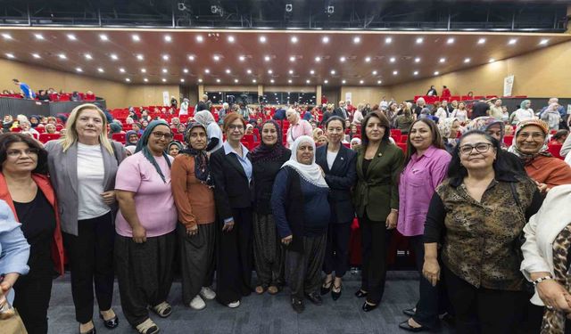 Mersin'de kadın üreticiler emek ve dayanışma için buluştu