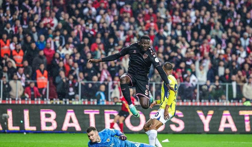 Fenerbahçe Samsun'da 2 puan bıraktı : 2 - 2