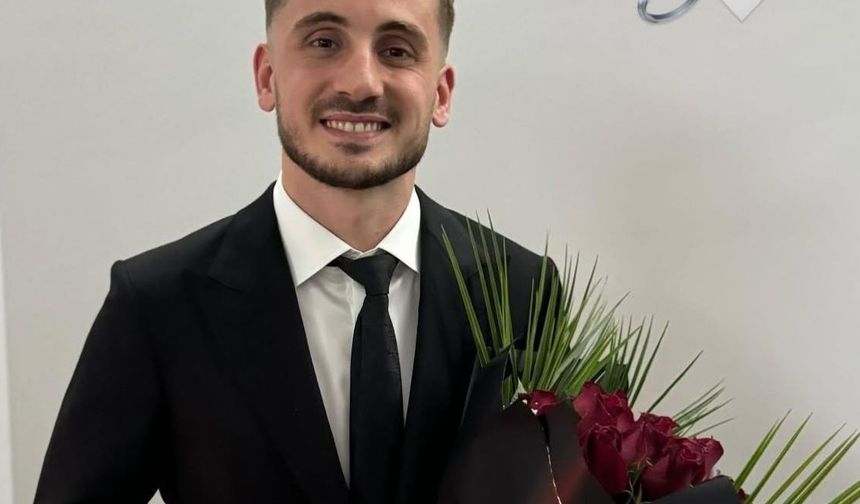 Kerem Aktürkoğlu Kocaeli’de söz yüzüğü taktı