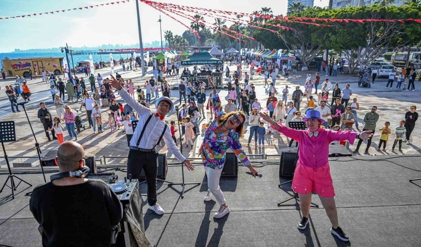 2. Uluslararası Mersin Çocuk Festivali başladı