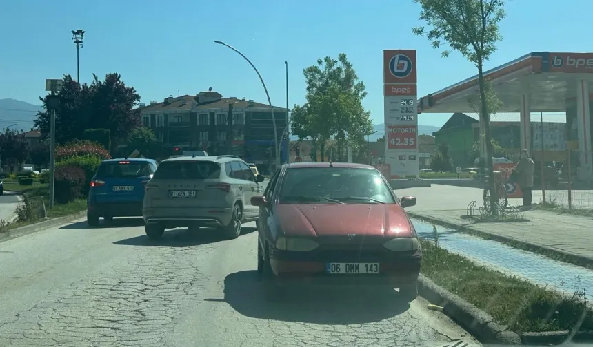 Düzce'de ters yönde ilerleyen sürücüye ceza
