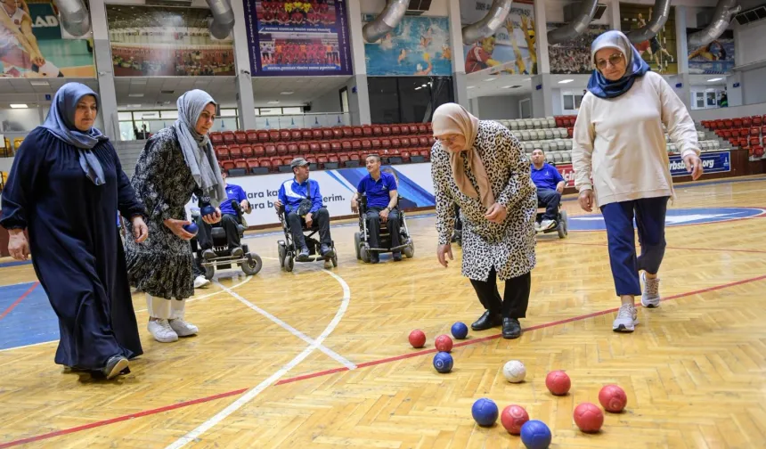 İzmir Boccia takımının görünmez kahramanları... Fedakâr anneler çocukların en büyük destekçisi