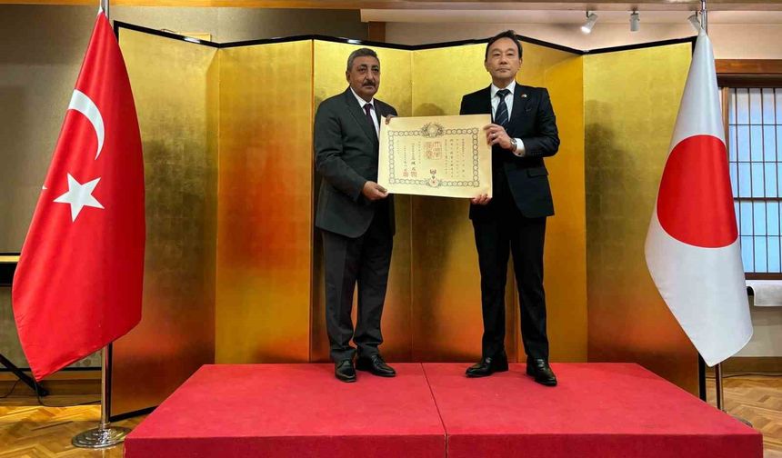 AFAD Aydın İl Müdürü Mumcu’ya Japonya İmparatorluk Nişanı