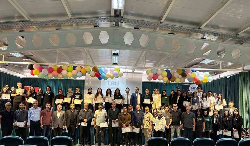 Afyonkarahisar’da öğrenciler bilimin ışığında buluştu