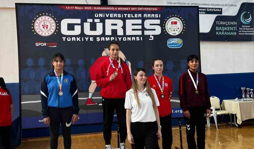 Afyonkarahisarlı güreş sporcusundan büyük başarı