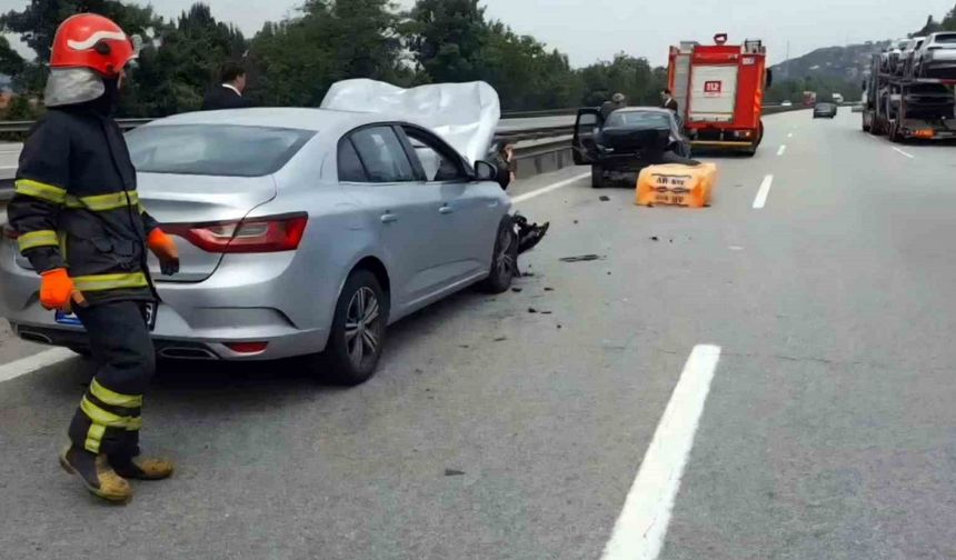 Anadolu Otoyolu’na düşen köpük zincirleme kazaya sebep oldu: 3 yaralı