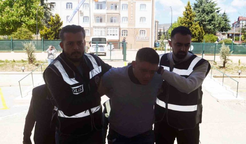 Annesini bıçaklayarak öldüren şahıs alkollü çıktı