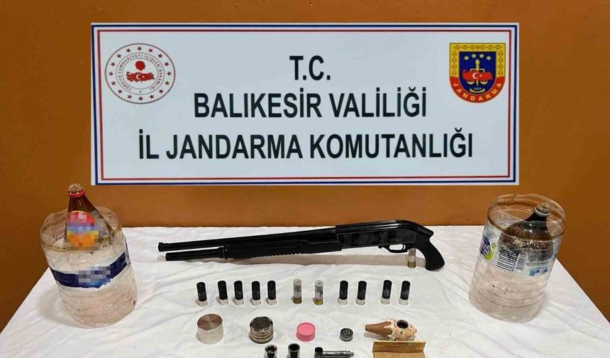 Balıkesir’de uyuşturucuya geçit yok: 2 şüpheli gözaltına alındı