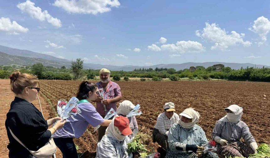 Başkan Büyükyapıcı, anneleri unutmadı