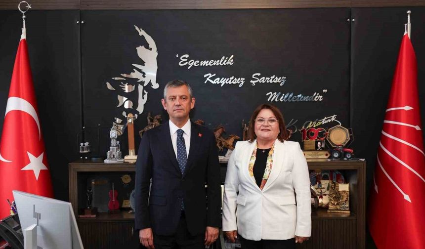 Başkan Gençay’dan CHP Genel Başkanı Özel ile görüştü
