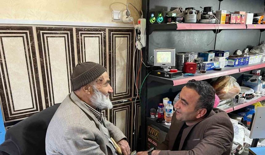 Başkan Ulutaş esnafın önerilerini dinledi
