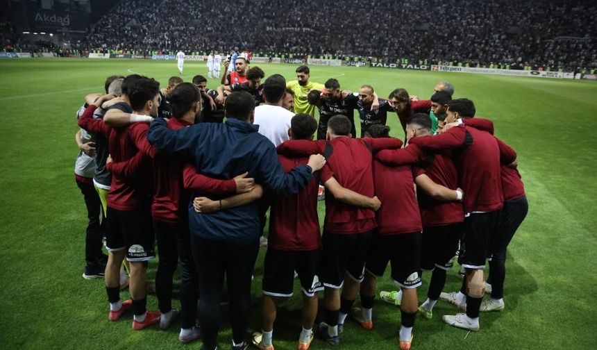 Batmanspor ve Vanspor taraftarlarını taşıyan araçlar, Kayseri’de oynanacak final öncesi Elazığ güzergahını kullnamayacak