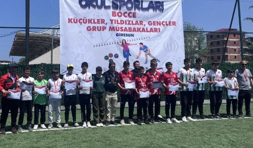 Bayburt’u boccede temsil eden ortaokul öğrencileri finale yükseldi