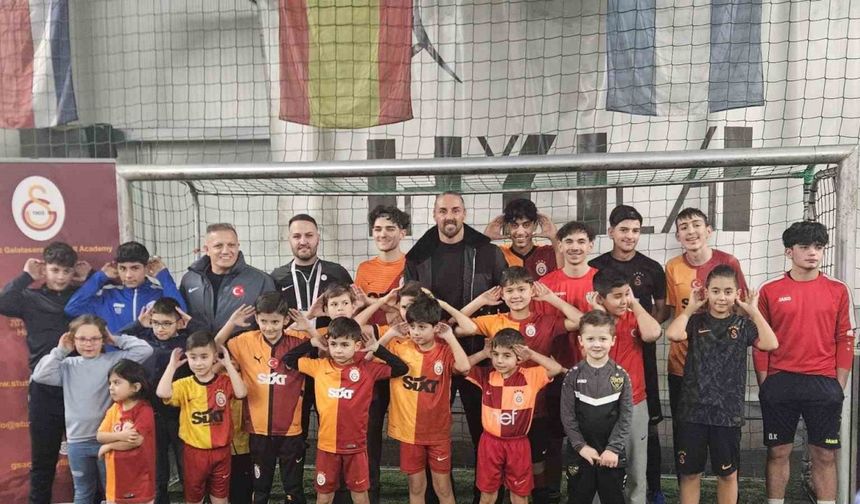 Berlin’de Galatasaray Futbol Okulu coşkusu