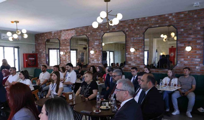 BEUN Bilim İletişimi Ofisinin Hazırladığı "5 Soru-5 Cevap Bilim Söyleşileri" Programı "Finansal Okuryazarlık" alt başlığıyla gerçekleştirildi
