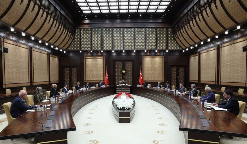 Cumhurbaşkanı Erdoğan, Cumhurbaşkanlığı Politika Kurullarının başkanvekillerini kabul etti