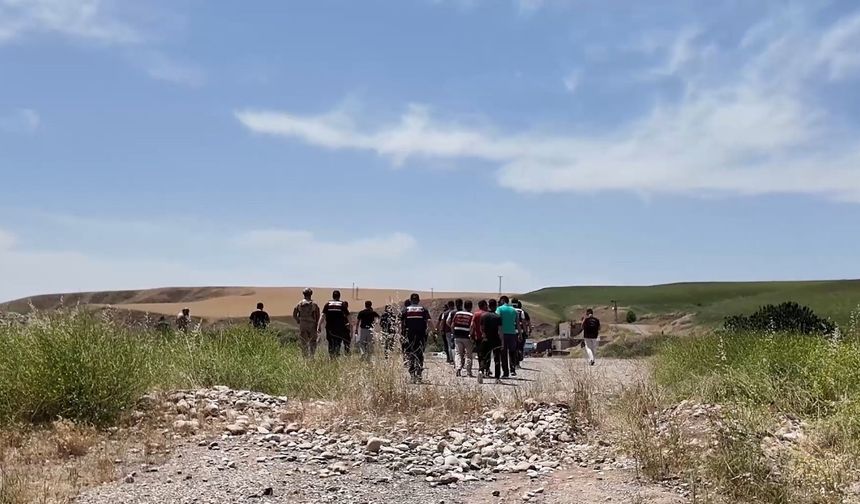 Diyarbakır’da baba-oğulun alacak-verecek yüzünden öldürülüp yakıldığı ortaya çıktı