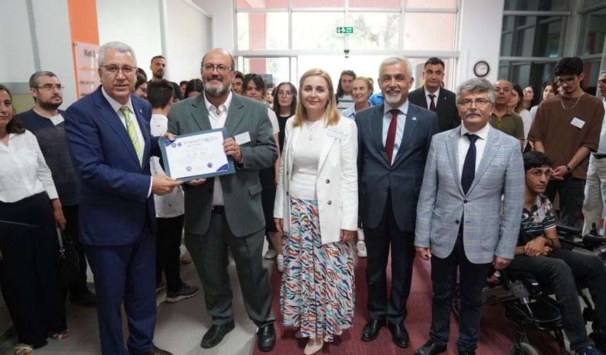 Ege Üniversitesi’nde ’Engelsiz Erişim Teknolojik Tasarım’ yarışması