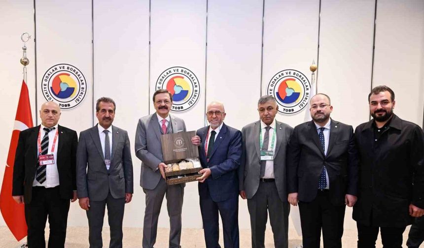 Elazığ Ticaret Borsası yönetimi, TOBB 81’inci Genel Kuruluna katıldı