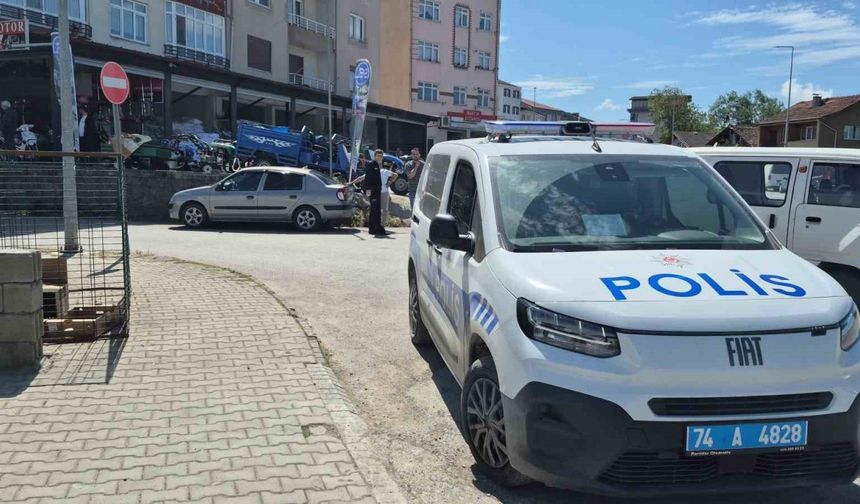 Feci kaza anı kamerada