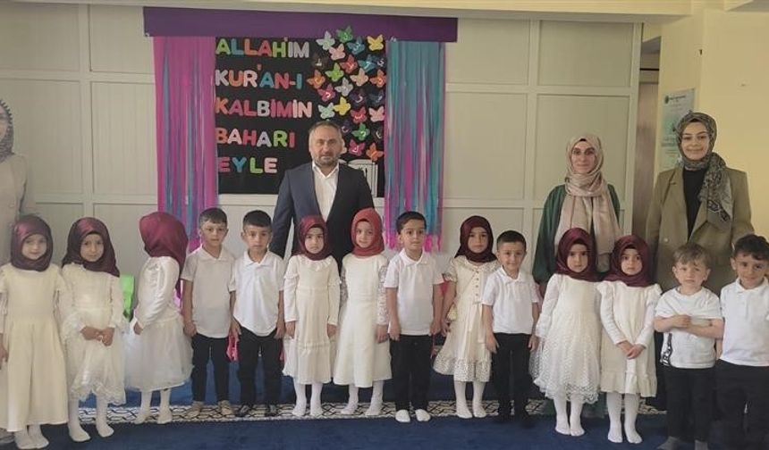 Hakkari’de 4-6 yaş Kur’an kurslarında yılsonu coşkusu