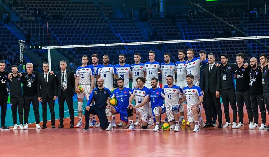 Halkbank, yarı finalde kaybetti