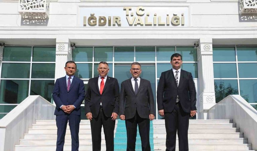 Iğdır Üniversitesi Rektörü Ekrem Gürel’den Iğdır Valisi Ercan Turan’a ziyaret