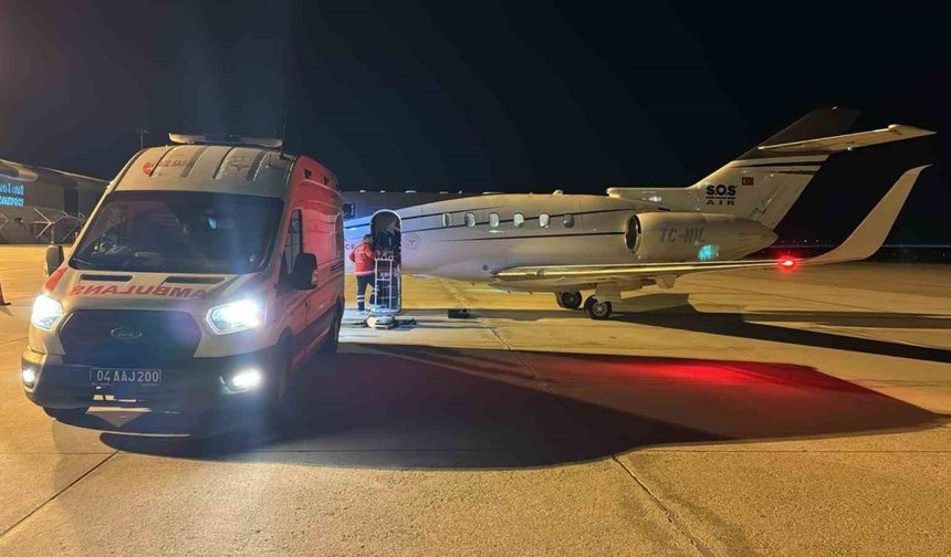Kalp hastası genç, uçak ambulansla Ankara’ya sevk edildi