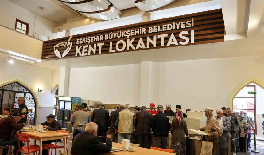 Kent Lokantası "Askıda Yemek" ile binlerce vatandaşa dokundu