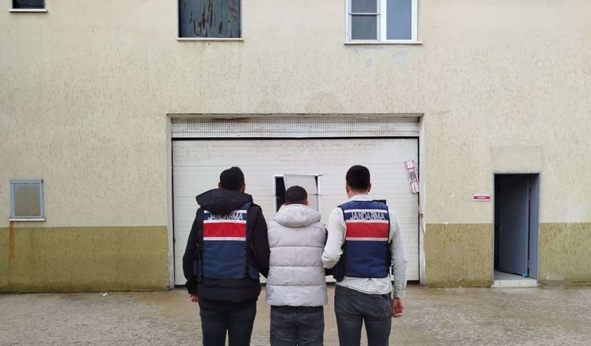 Kesinleşmiş 12 yıl cezayla aranan uyuşturucu taciri yakalandı