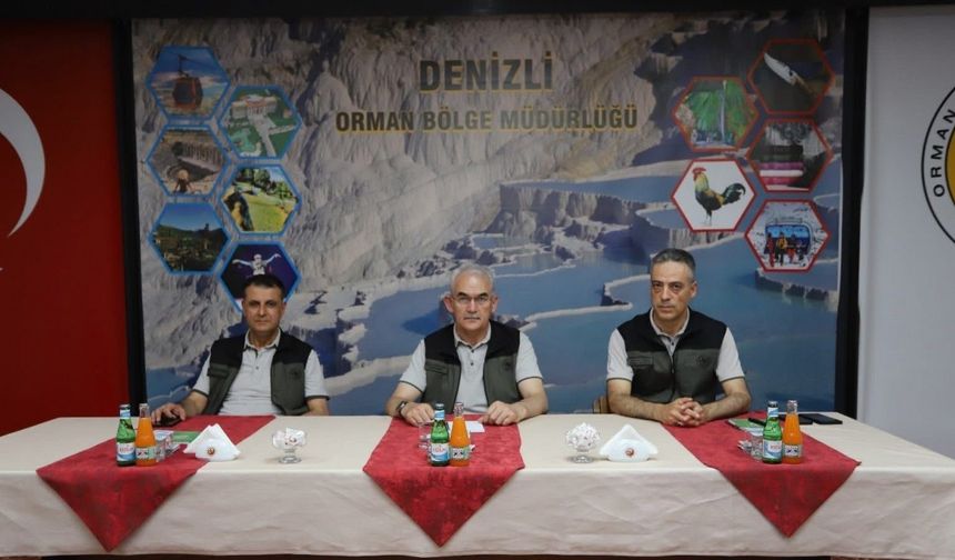 Orman Genel Müdürü Karacabey, Denizli’de orman yangınlarını önlemede gayret gösteren muhtarlarla bir araya geldi