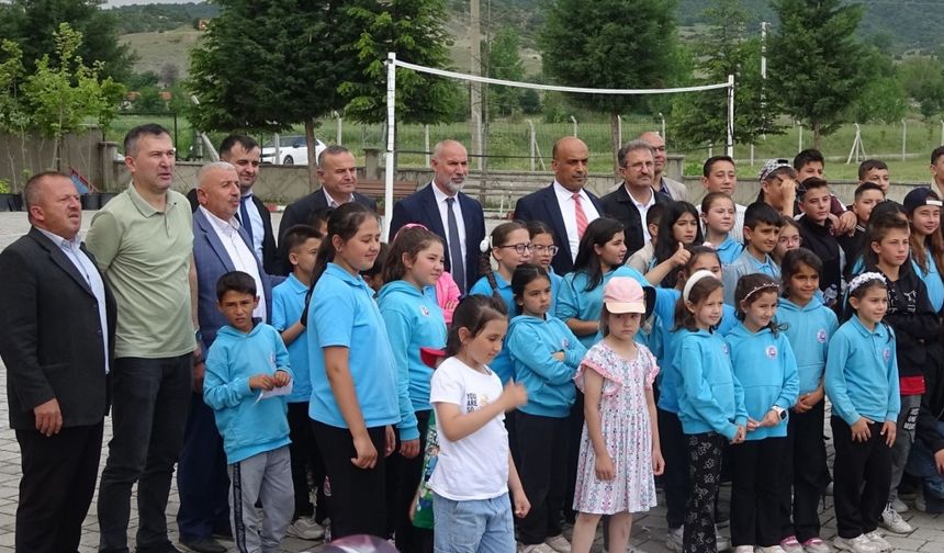 Protokolün de katılımıyla Tavşanlı’da anlamlı paylaşma etkinliği
