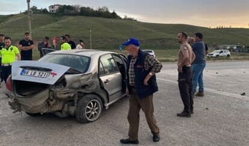 Sarıkaya’da iki araç çarpıştı: 1 yaralı