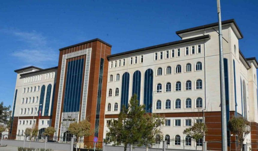 Siirt, yeni kimlik kartına geçişte Türkiye’de ilk sıralarda yerini aldı